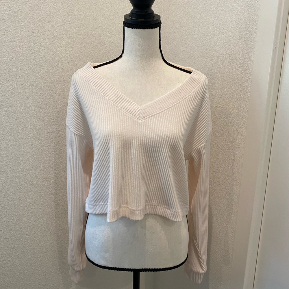 Alo light pink sweater XS